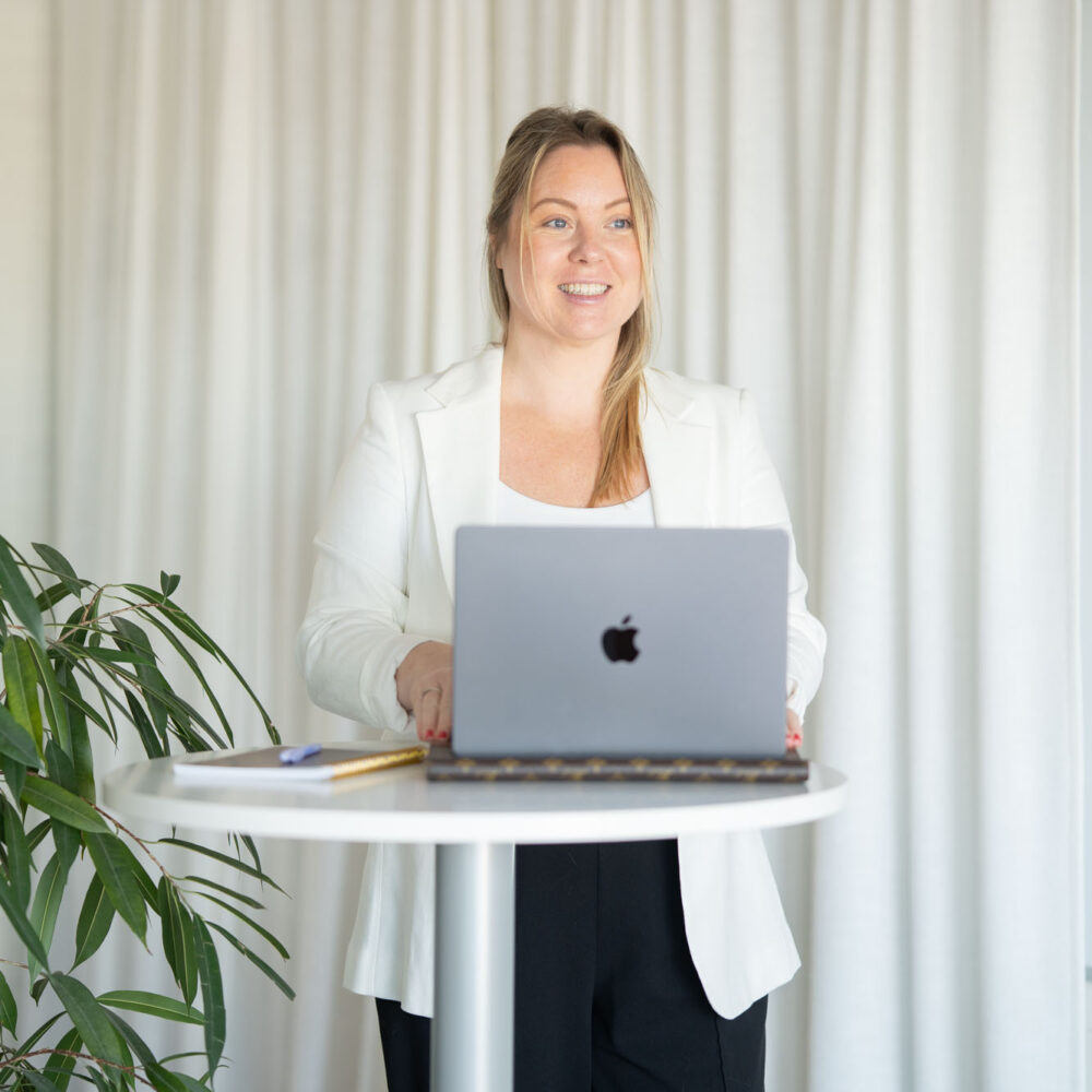studio-isla-forelasning-vit-1 studio-isla-forelasning-vit-1